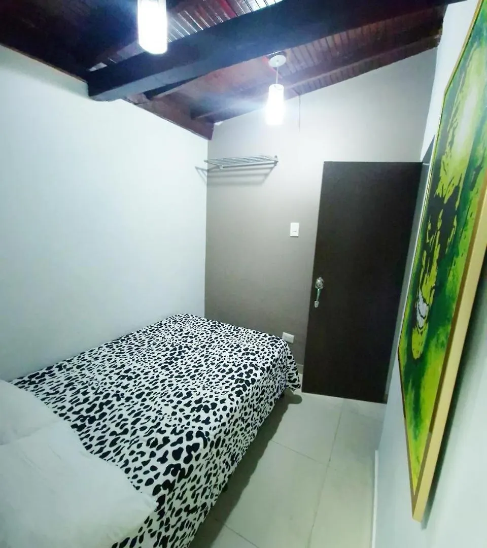 Apartment 3 Bdrm Penthouse With Rooftop Pool And Jacuzzi At Poblado Medellin Colombia